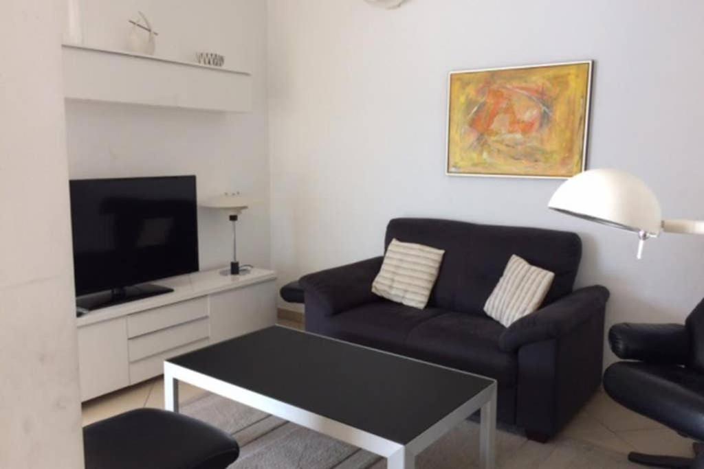 Bride Apartment Colonno Luaran gambar